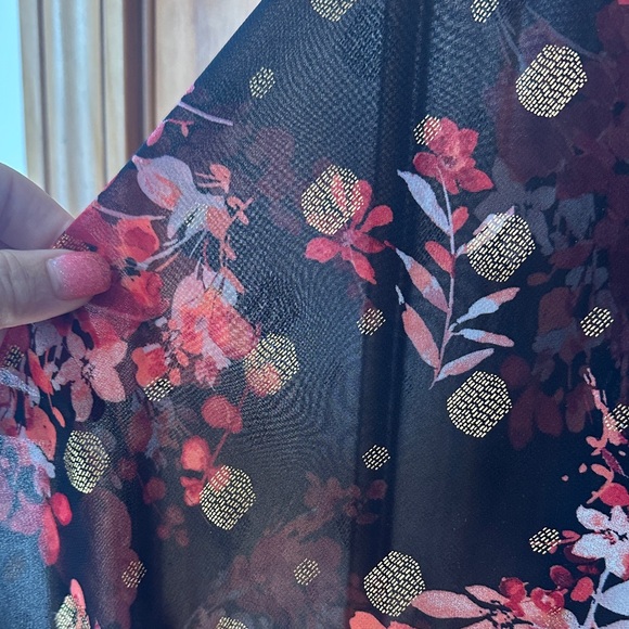 Nine West Black and Red Floral Blouse - Picture 5 of 6